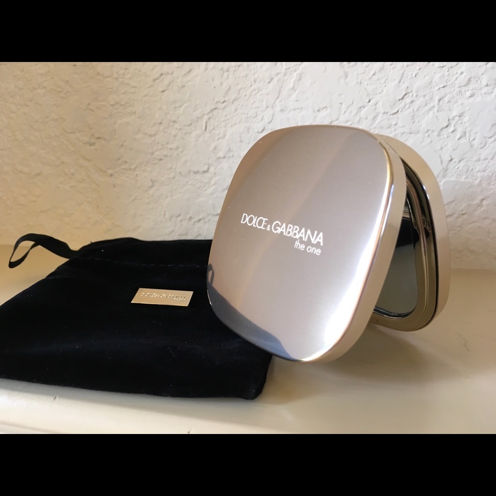 Dolce & Gabbana Compact Magnifying Mirror with Gold Logo Velvet Sachel